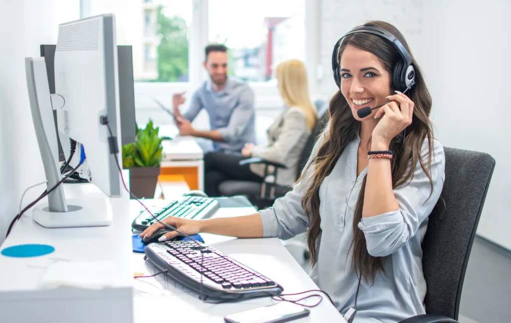 Differenza tra call center e contact center